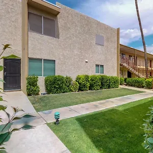 2 Bed 2 Bath Vacation In Holiday home