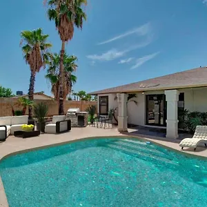 Kierland - North W/pool~walk To Kierland Area Holiday home